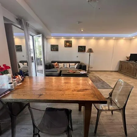 Apartment 3 Pieces Rue D'antibes *