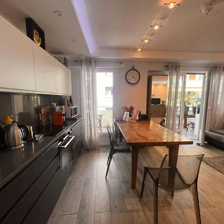 Apartment 3 Pieces Rue D'antibes